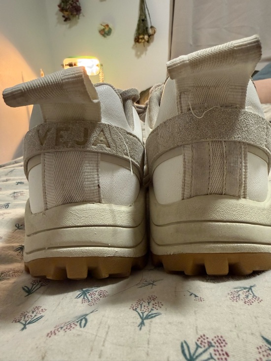 Rick Owen’s Veja Sneakers - Picture 3 of 7